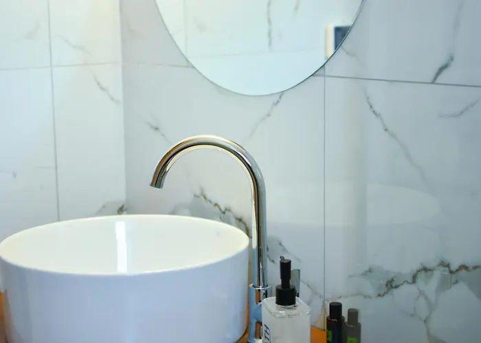 Aura * Skiathos Town