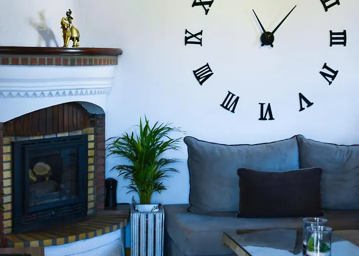 Aura Apartment Skiathos Town